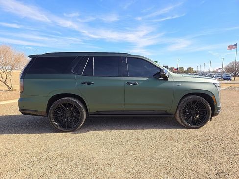 Used 2025 Cadillac Escalade Sport w/ Touring Package image 6