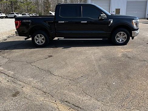 Used 2021 Ford F150 XLT w/ Equipment Group 302A High AWD/4WD image 8