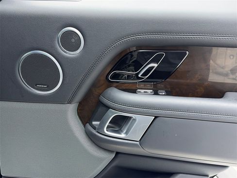 Used 2021 Land Rover Range Rover Westminster Edition image 54
