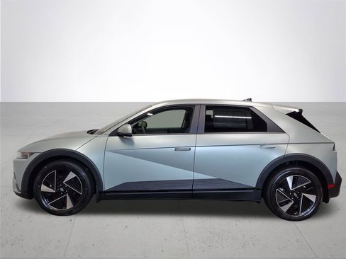 New 2026 Hyundai Ioniq 5 SEL AWD/4WD image 9