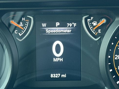 Used 2025 Jeep Wrangler Unlimited Sport AWD/4WD image 28