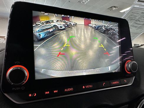 Used 2022 Nissan Sentra SV image 23