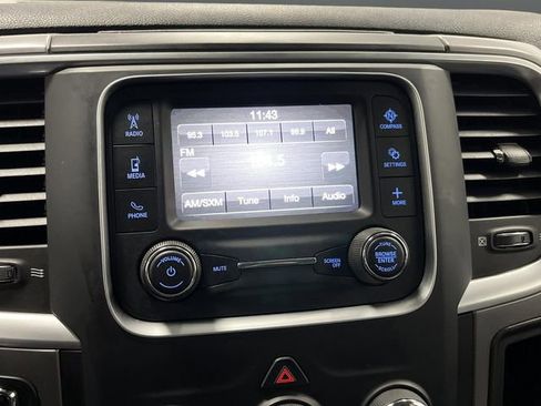 Used 2022 RAM 1500 Classic SLT image 16