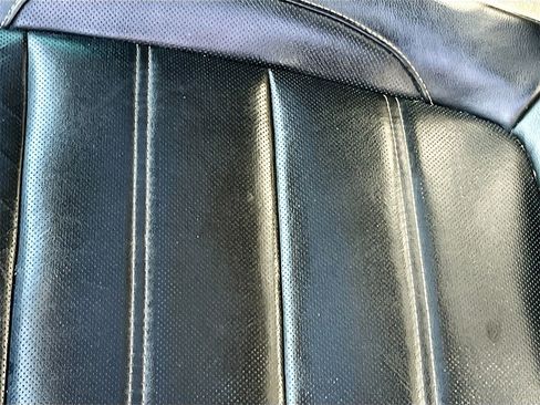 Used 2018 GMC Acadia Denali image 19