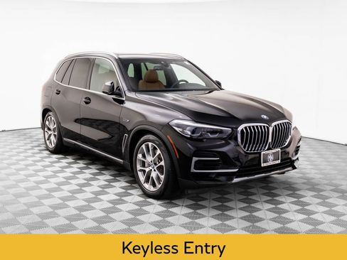 Used 2023 BMW X5 xDrive45e w/ Climate Comfort Package image 7