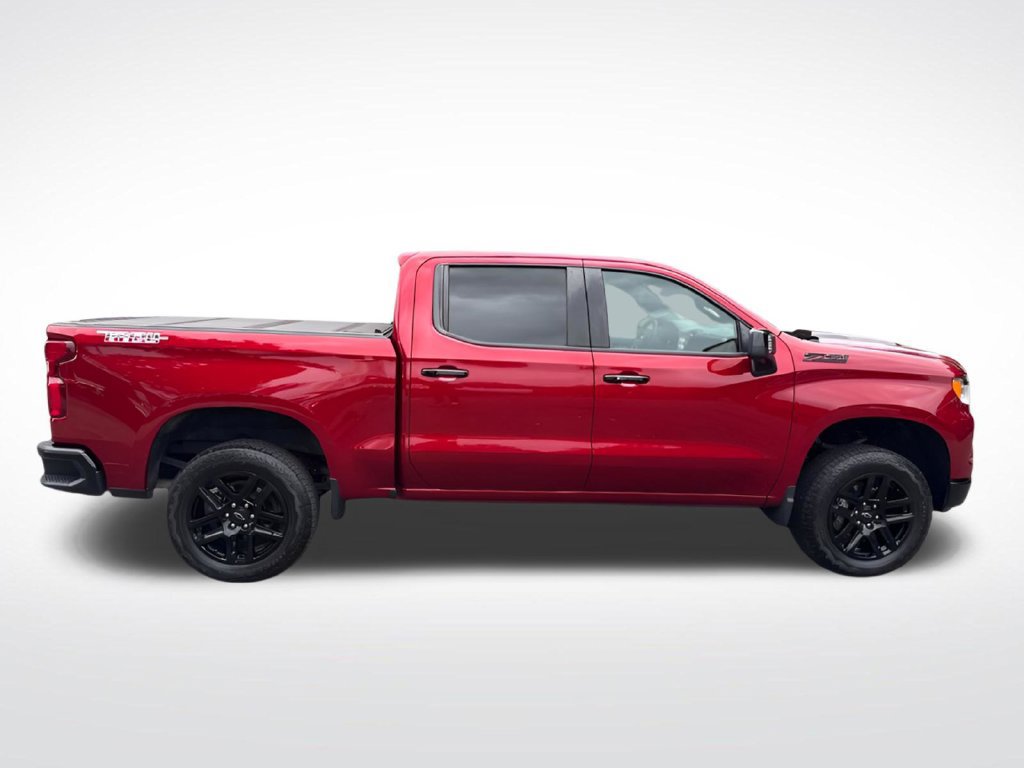 Used 2024 Chevrolet Silverado 1500 LT Trail Boss w/ LT Trail Boss Premium Package AWD/4WD image 8