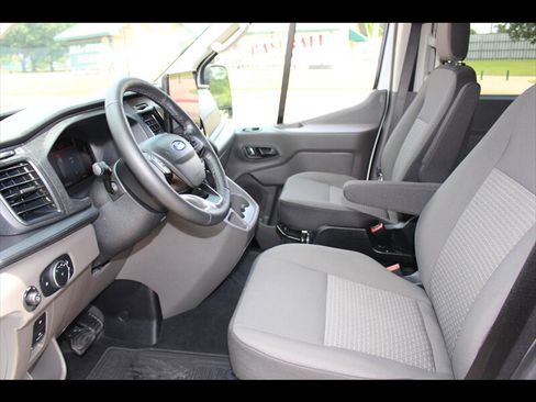 Used 2026 Ford Transit 350 XLT RWD image 33