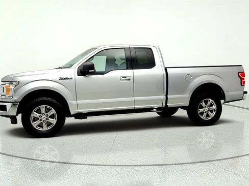 Used 2020 Ford F150 XLT w/ Equipment Group 302A Luxury AWD/4WD image 7