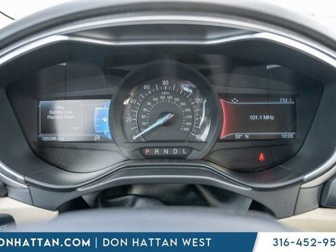 Used 2020 Ford Fusion SE w/ Fleet SE Value Package image 7