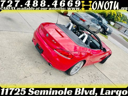 Used 2010 BMW Z4 sDrive35i image 4