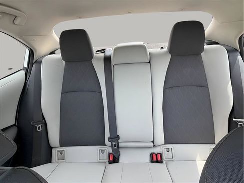 Used 2020 Toyota Corolla LE FWD image 46