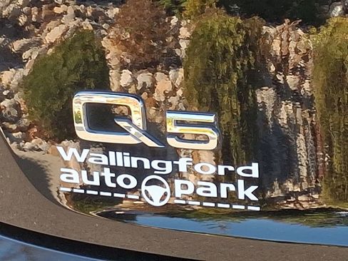 Used 2021 Audi Q5 2.0T Premium w/ Convenience Package image 24