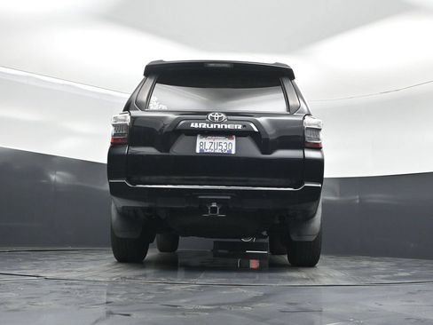 Used 2019 Toyota 4Runner SR5 RWD image 47