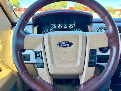 Used 2014 Ford F150 King Ranch w/ King Ranch Luxury Package image 17