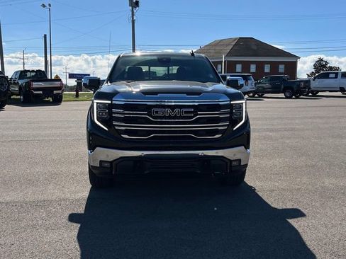 New 2025 GMC Sierra 1500 SLT w/ SLT Premium Plus Package image 9