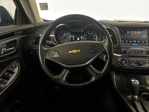 Used 2017 Chevrolet Impala Premier w/ Enhanced Convenience Package image 37
