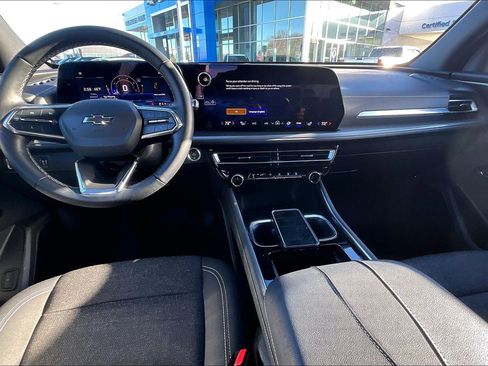 Used 2024 Chevrolet Traverse LS w/ Midnight/Sport Edition image 16