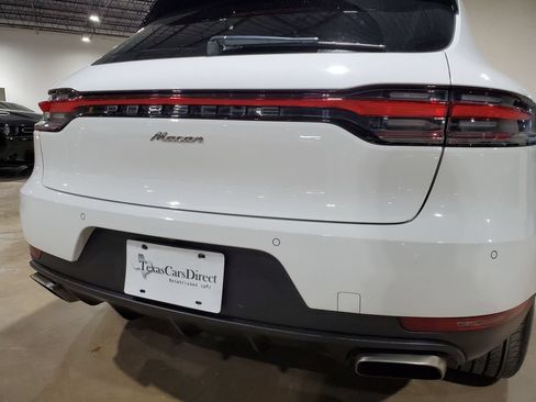 Used 2021 Porsche Macan AWD/4WD image 46