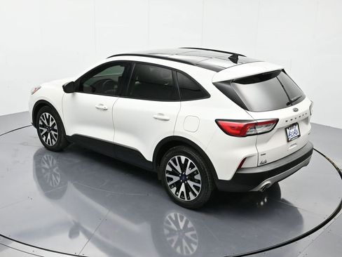 Used 2020 Ford Escape SE Sport image 41