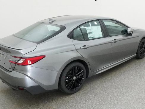 New 2026 Toyota Camry SE image 12