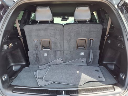 Certified 2025 Jeep Grand Cherokee L Laredo RWD image 23