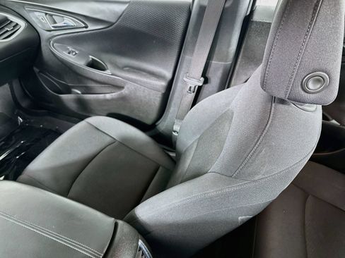Used 2023 Chevrolet Malibu LT FWD image 24