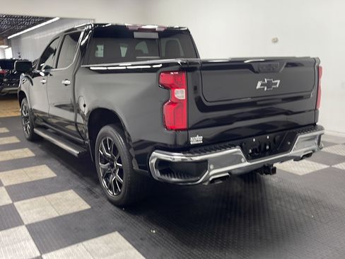 Used 2022 Chevrolet Silverado 1500 LTZ w/ Safety Package II AWD/4WD image 16