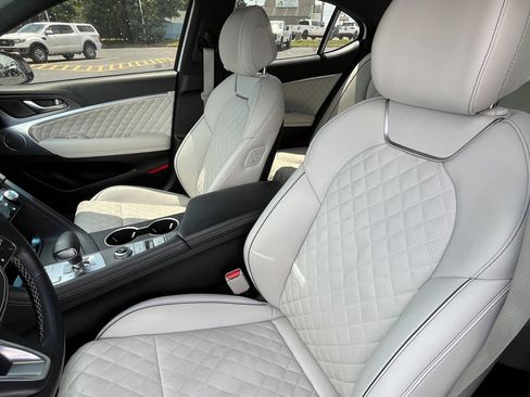 Used 2024 Genesis G70 3.3T Advanced w/ Sport Prestige Package RWD image 18