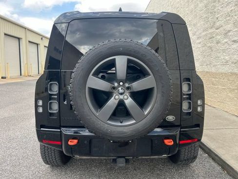 Used 2023 Land Rover Defender 90 X AWD/4WD image 5