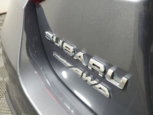 Used 2018 Subaru Legacy 3.6R Limited AWD/4WD image 8