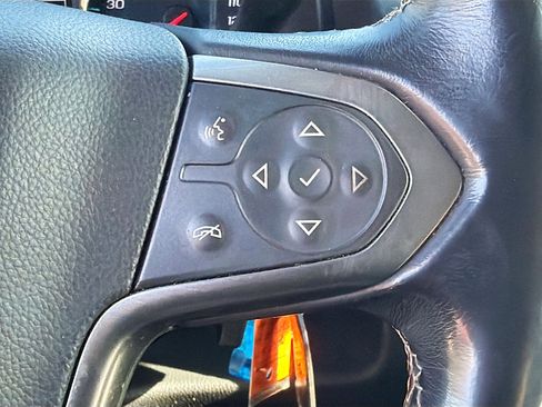 Used 2020 Chevrolet Suburban LS image 35