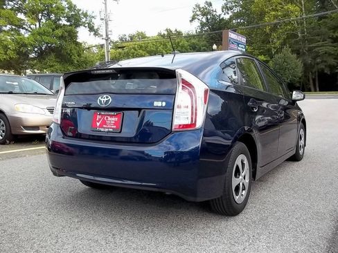 Used 2014 Toyota Prius Three FWD image 4