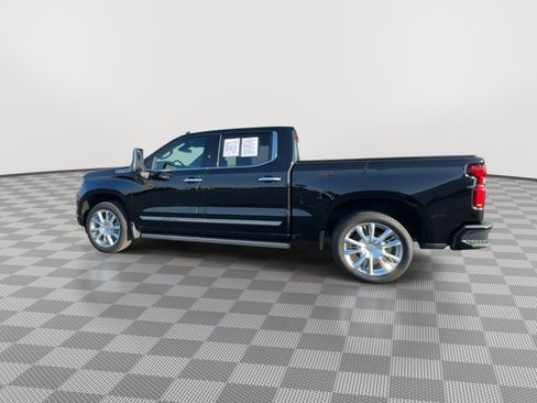 Used 2024 Chevrolet Silverado 1500 High Country w/ High Country Premium Package image 6