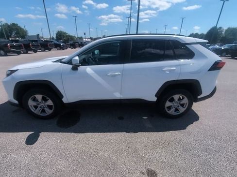 Certified 2025 Toyota RAV4 XLE FWD image 10