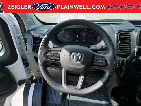 Used 2025 RAM ProMaster 2500 w/ U-Haul Equipment Group FWD image 14