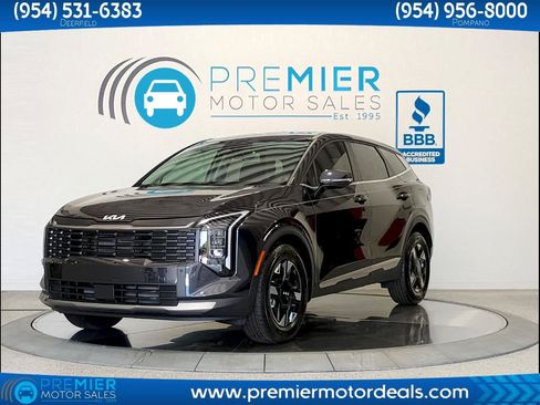 Used 2026 Kia Sportage LX w/ LX Convenience Package FWD image 1