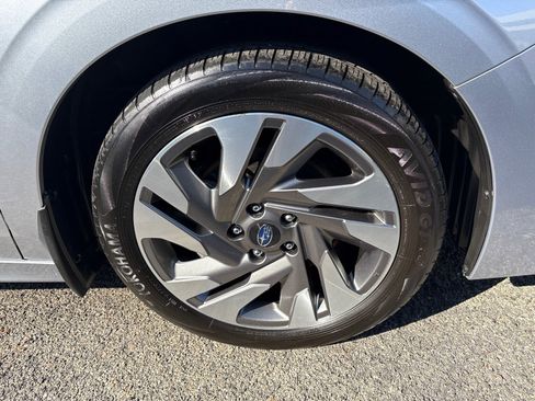 Used 2023 Subaru Legacy Limited image 9