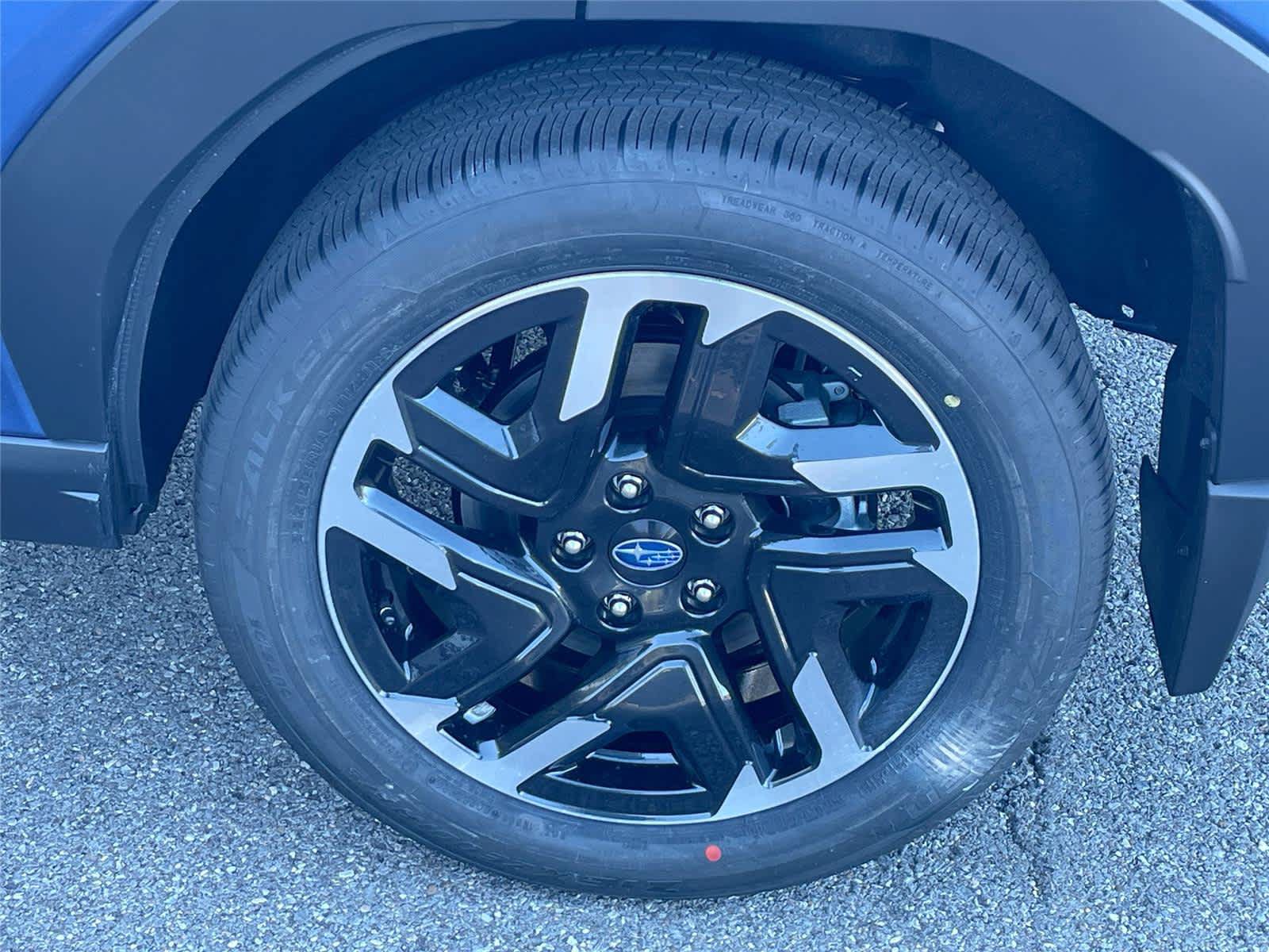 New 2026 Subaru Forester Touring AWD/4WD image 11