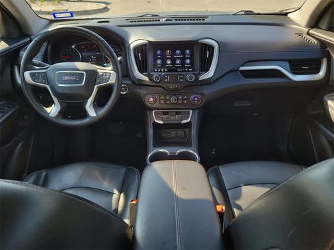 Used 2023 GMC Terrain SLT image 12