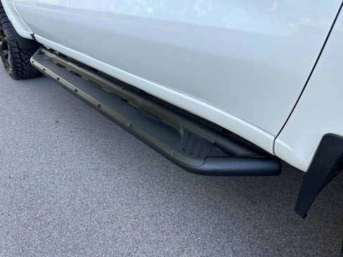 Used 2021 Chevrolet Silverado 1500 LT Trail Boss w/ Convenience Package II image 53