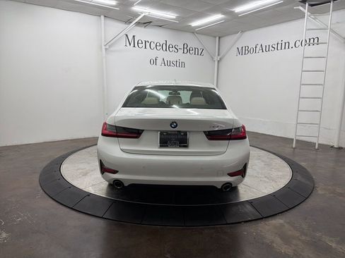 Used 2022 BMW 330i Sedan w/ Driving Assistance Package image 5