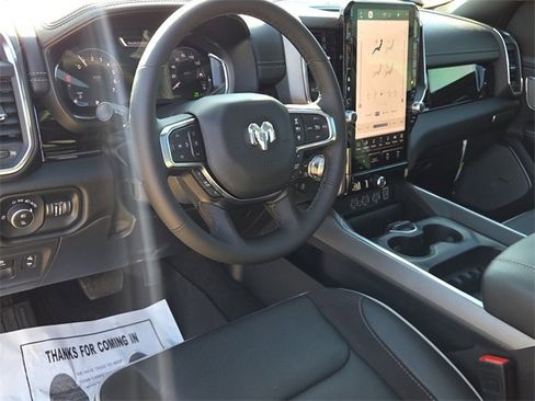 Used 2025 RAM 1500 Laramie image 20