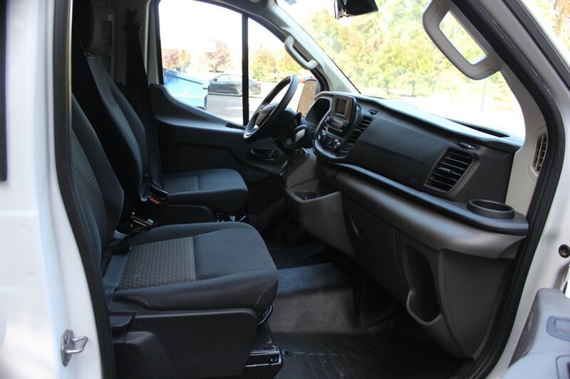 Used 2025 Ford Transit 250 Low Roof w/ Exterior Upgrade Package RWD image 16