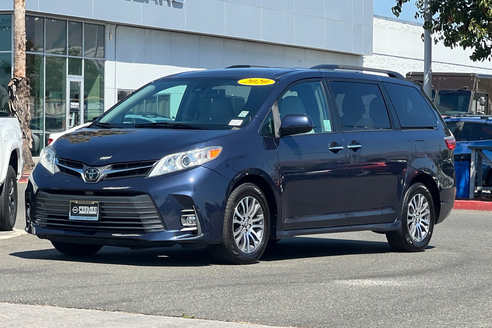 Used 2020 Toyota Sienna XLE FWD image 8