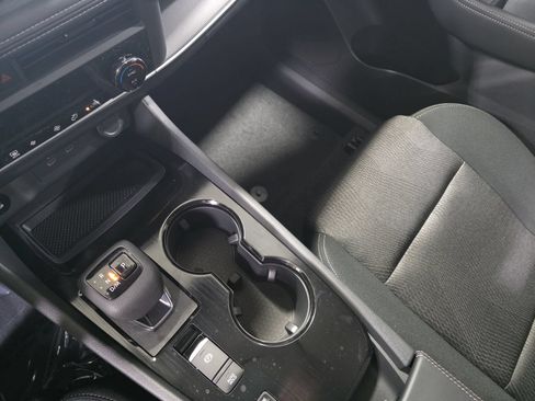New 2026 Nissan Rogue SV FWD image 25