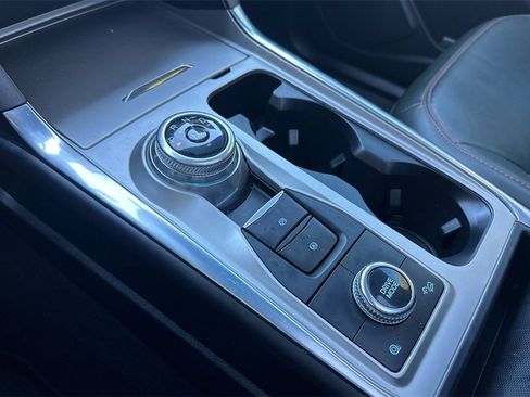 Used 2022 Ford Explorer Timberline image 25