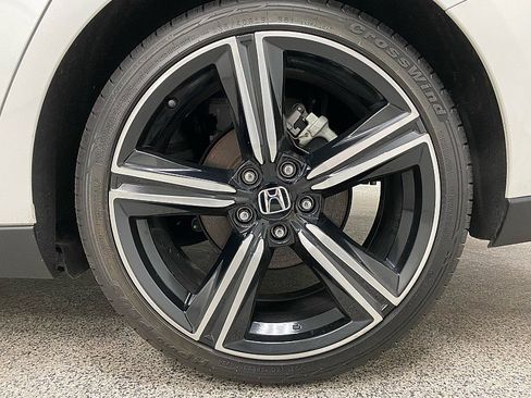Used 2024 Honda Accord Sport image 25