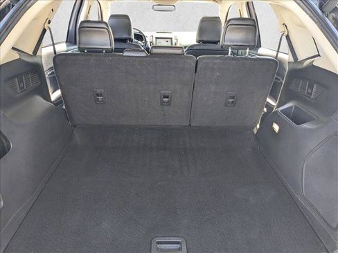 Used 2020 Ford Edge Titanium FWD image 6