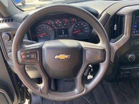 Used 2020 Chevrolet Silverado 2500 Custom w/ Custom Value Package image 33