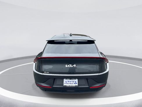 Used 2024 Kia EV6 Light AWD/4WD image 5